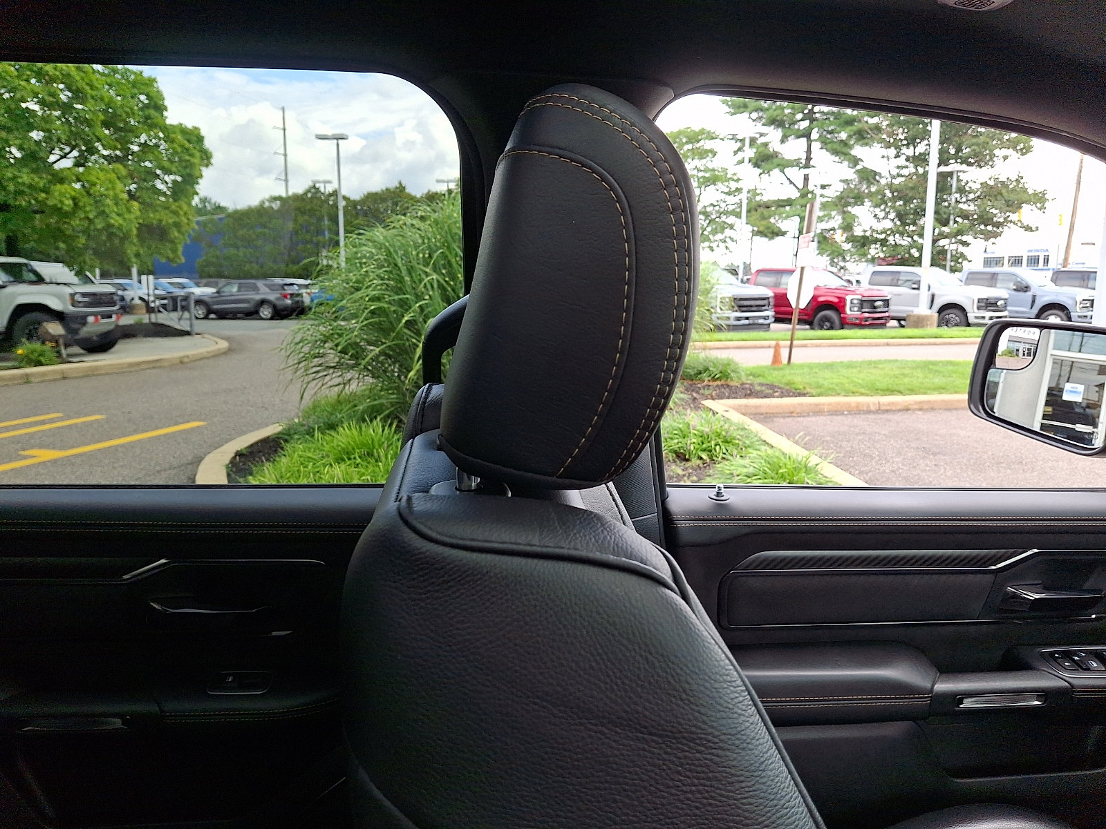 Used 2024 RAM 1500 TRX AWD/4WD image 12