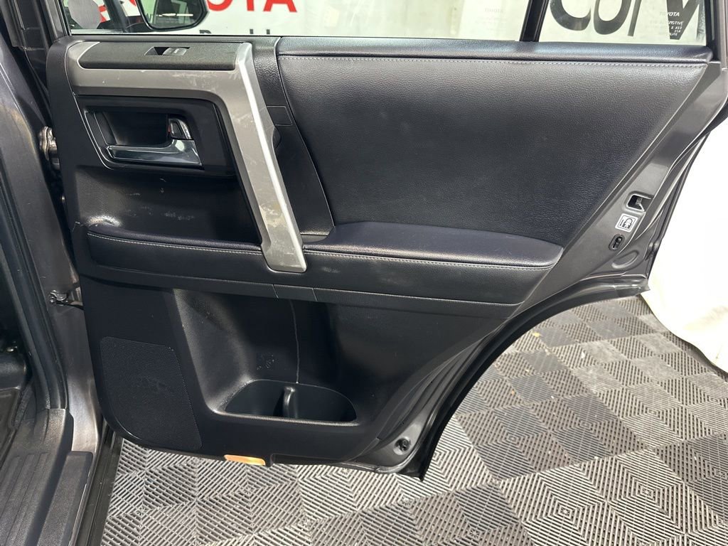 Used 2023 Toyota 4Runner SR5 AWD/4WD image 14