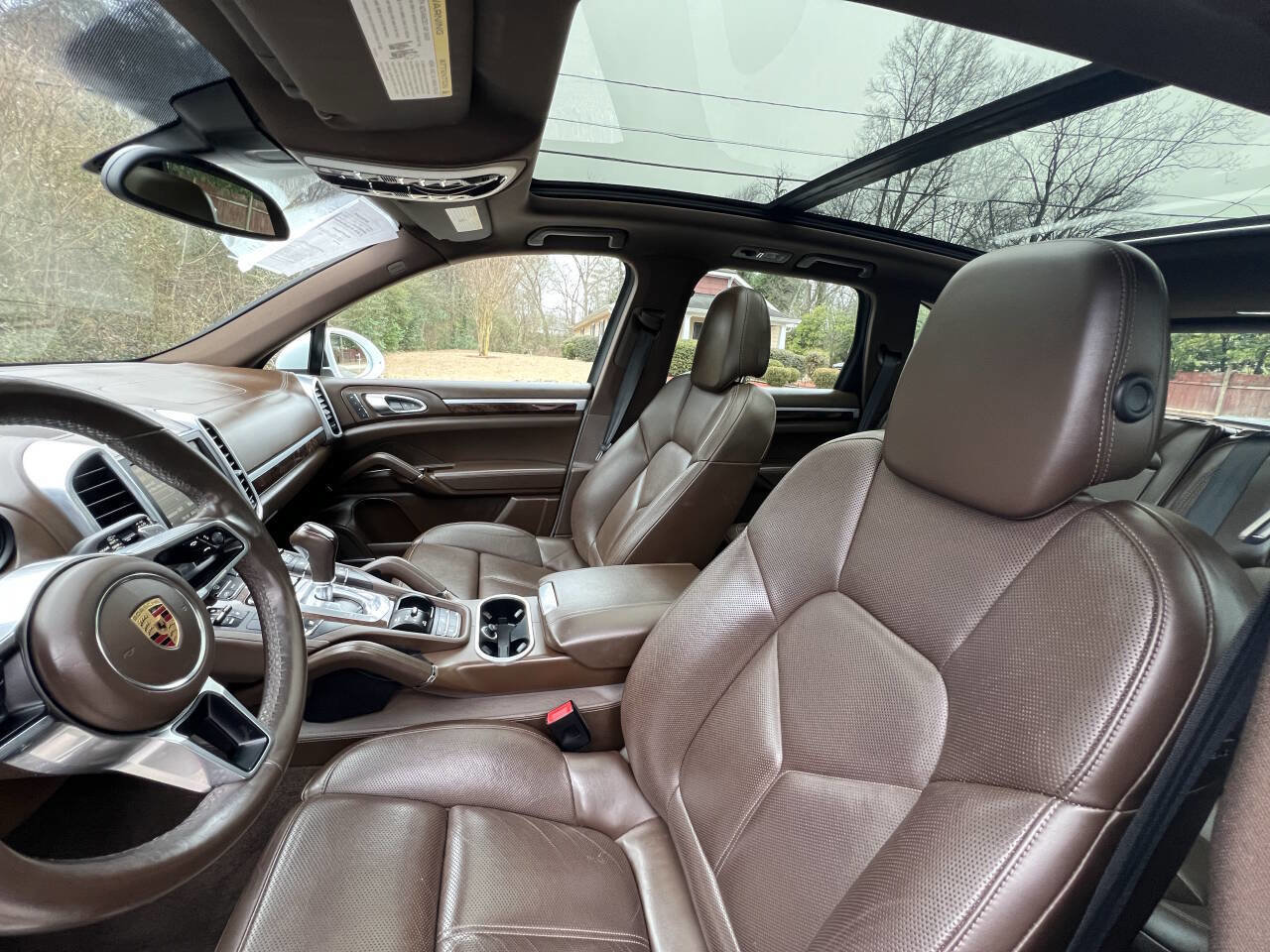 Used 2016 Porsche Cayenne S w/ Premium Package image 11