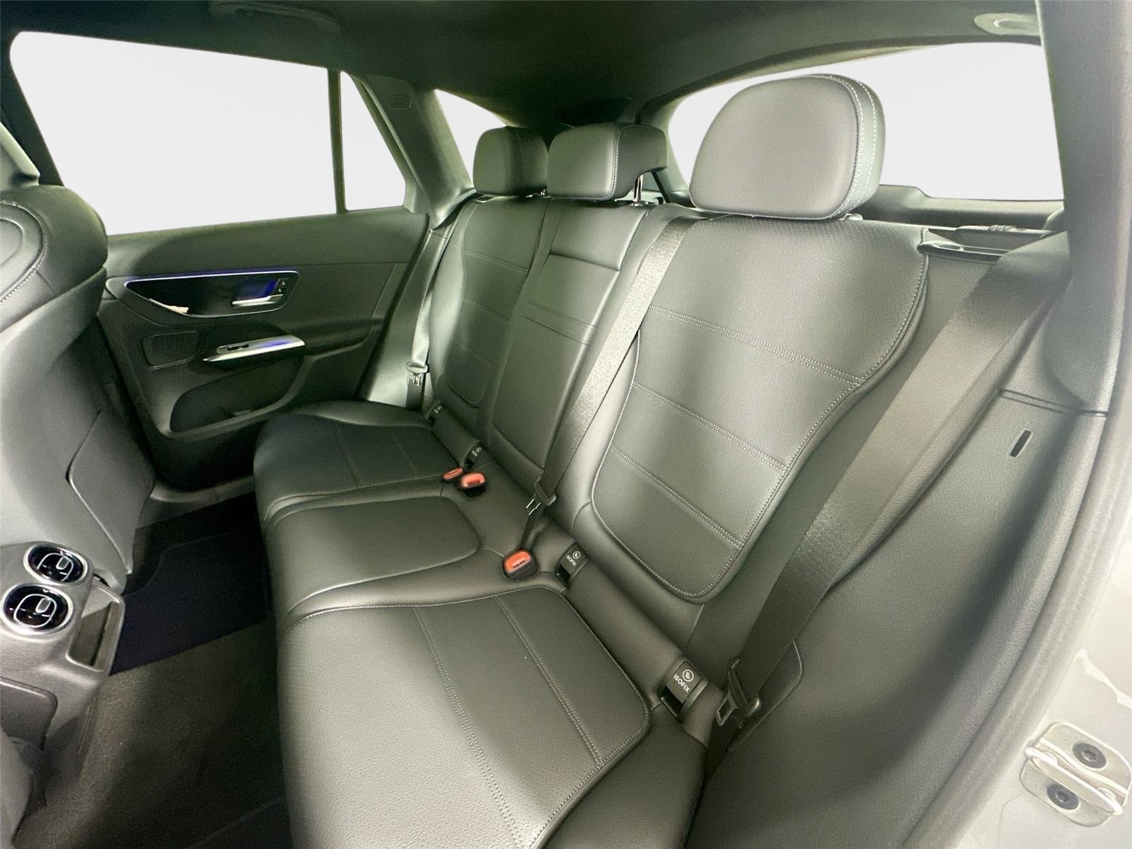 Used 2026 Mercedes-Benz GLC 300 4MATIC image 29
