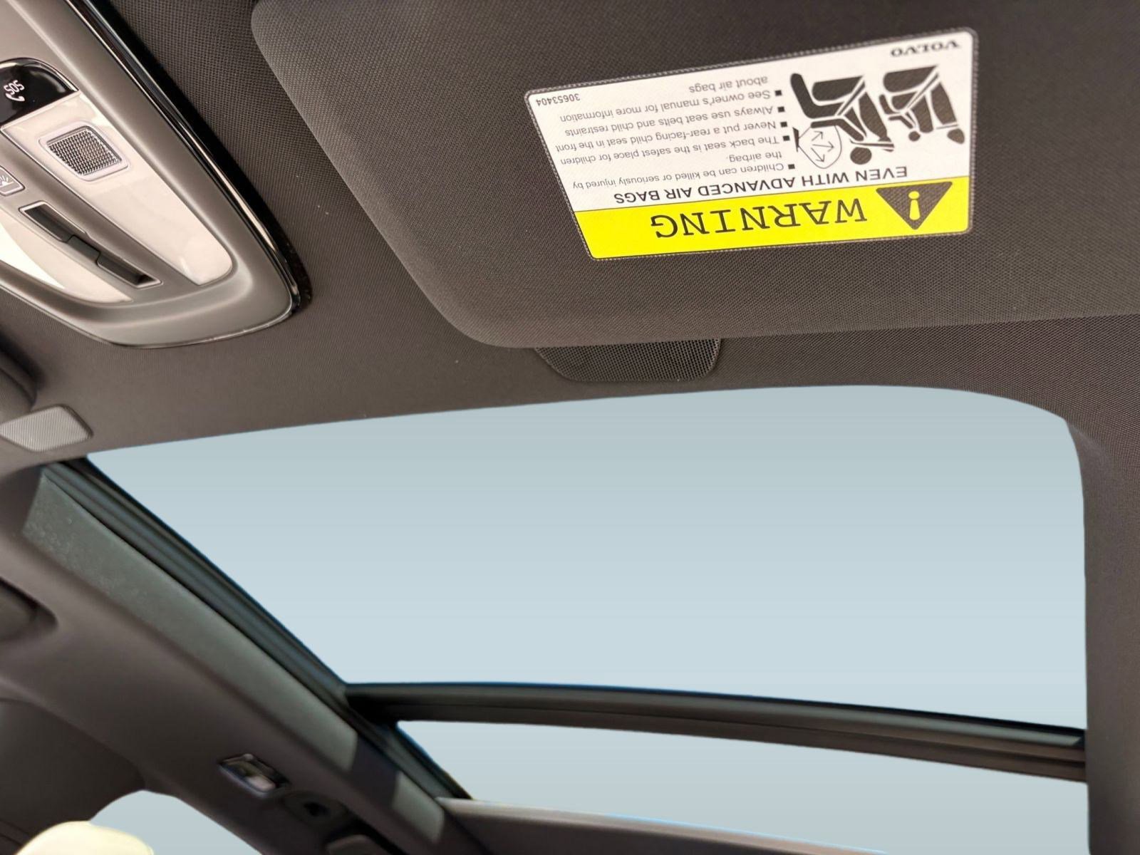 New 2026 Volvo XC90 B6 Plus w/ Protection Package image 15