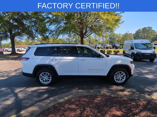 Certified 2024 Jeep Grand Cherokee L Laredo RWD image 6