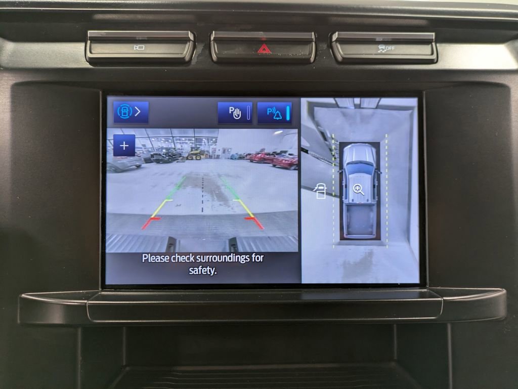 Used 2024 Ford F250 XLT w/ 360-Degree Camera Package AWD/4WD image 13