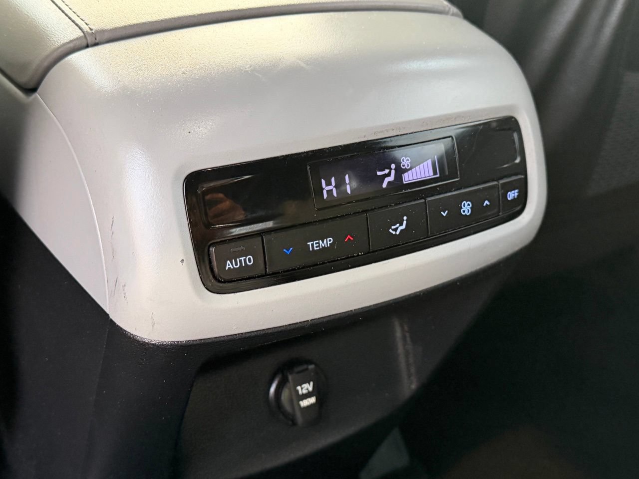Used 2025 Hyundai Palisade SEL AWD/4WD image 34
