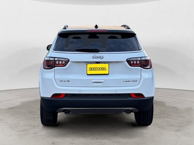 Used 2023 Jeep Compass Limited AWD/4WD image 4