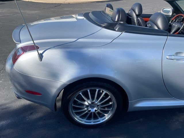 Used 2006 Lexus SC 430 Convertible RWD image 25