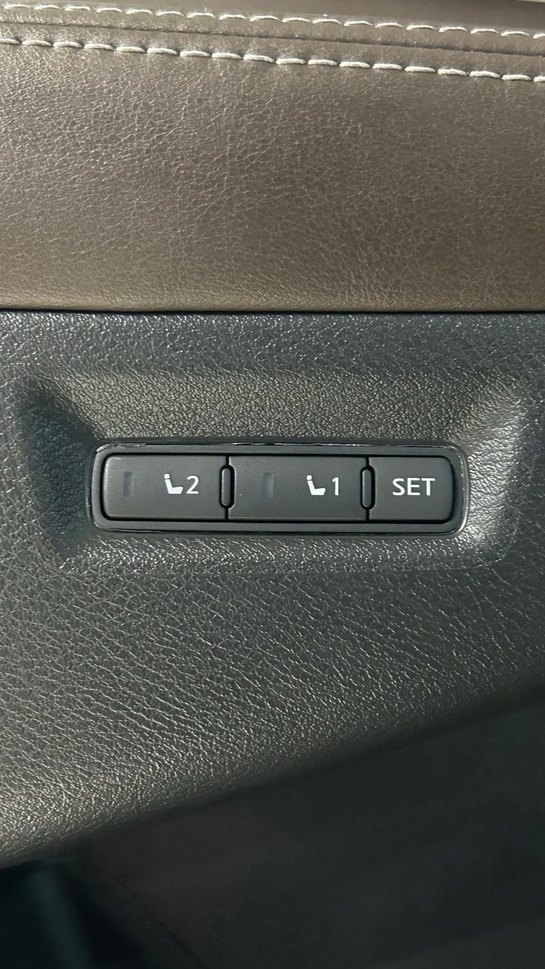 Used 2017 Nissan Murano Platinum w/ Platinum Technology Package AWD/4WD image 41