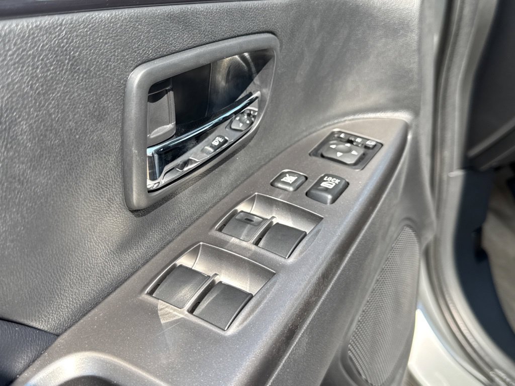 New 2027 Mitsubishi Outlander Sport SE FWD image 27