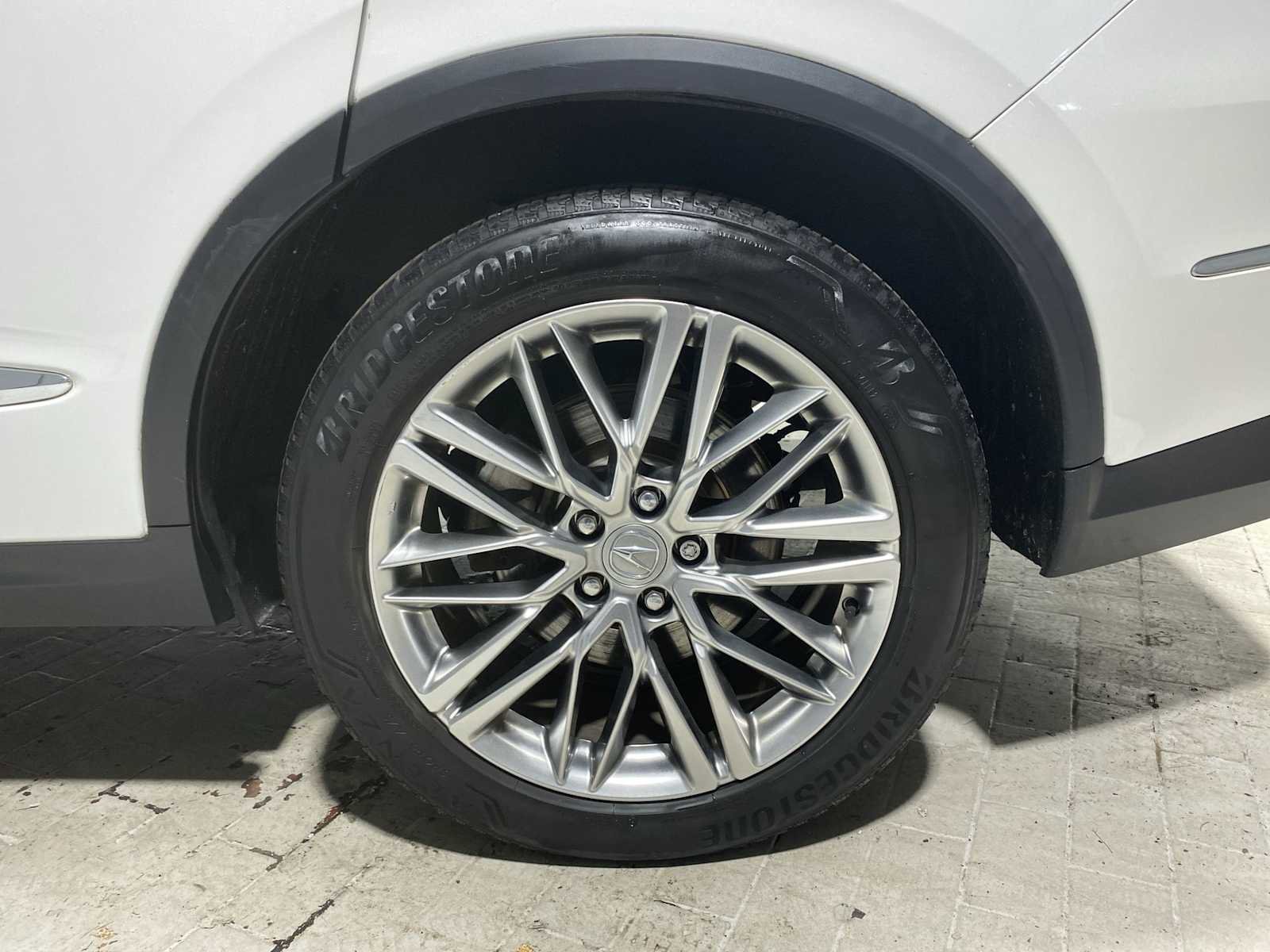 Certified 2023 Acura MDX SH-AWD w/ Advance Package image 8