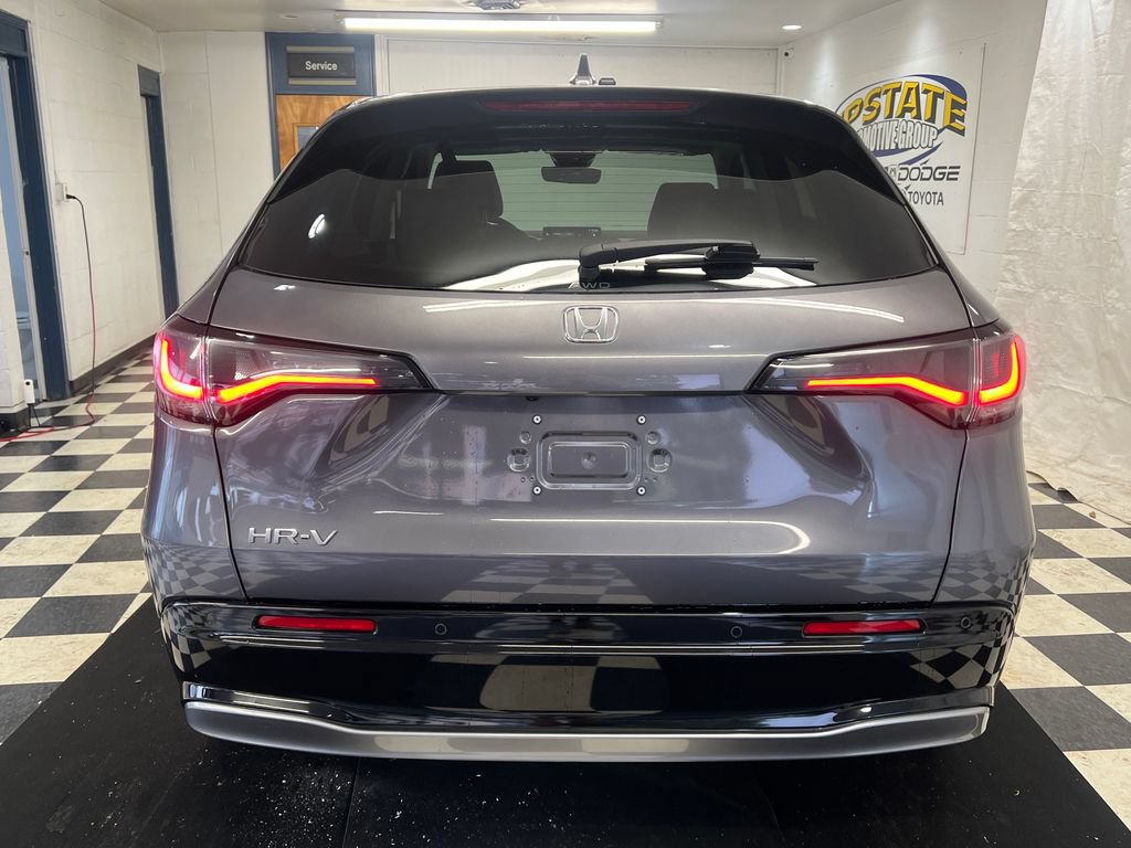 Used 2026 Honda HR-V EX-L image 9