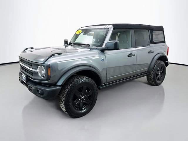 Used 2024 Ford Bronco Black Diamond image 3