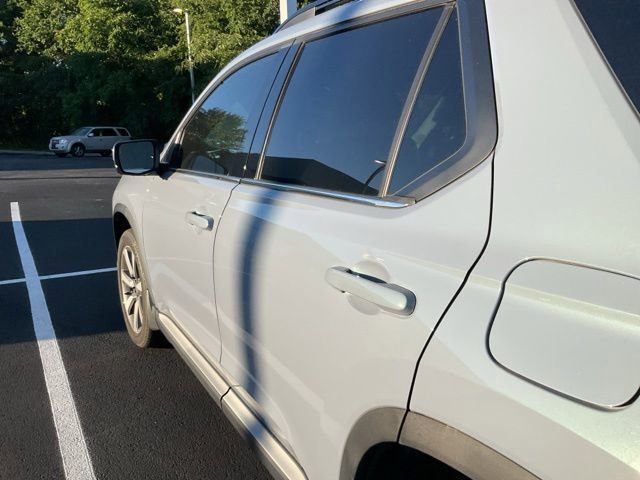 Used 2023 Honda Pilot Elite image 11
