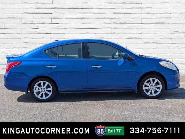Used 2014 Nissan Versa SL image 6