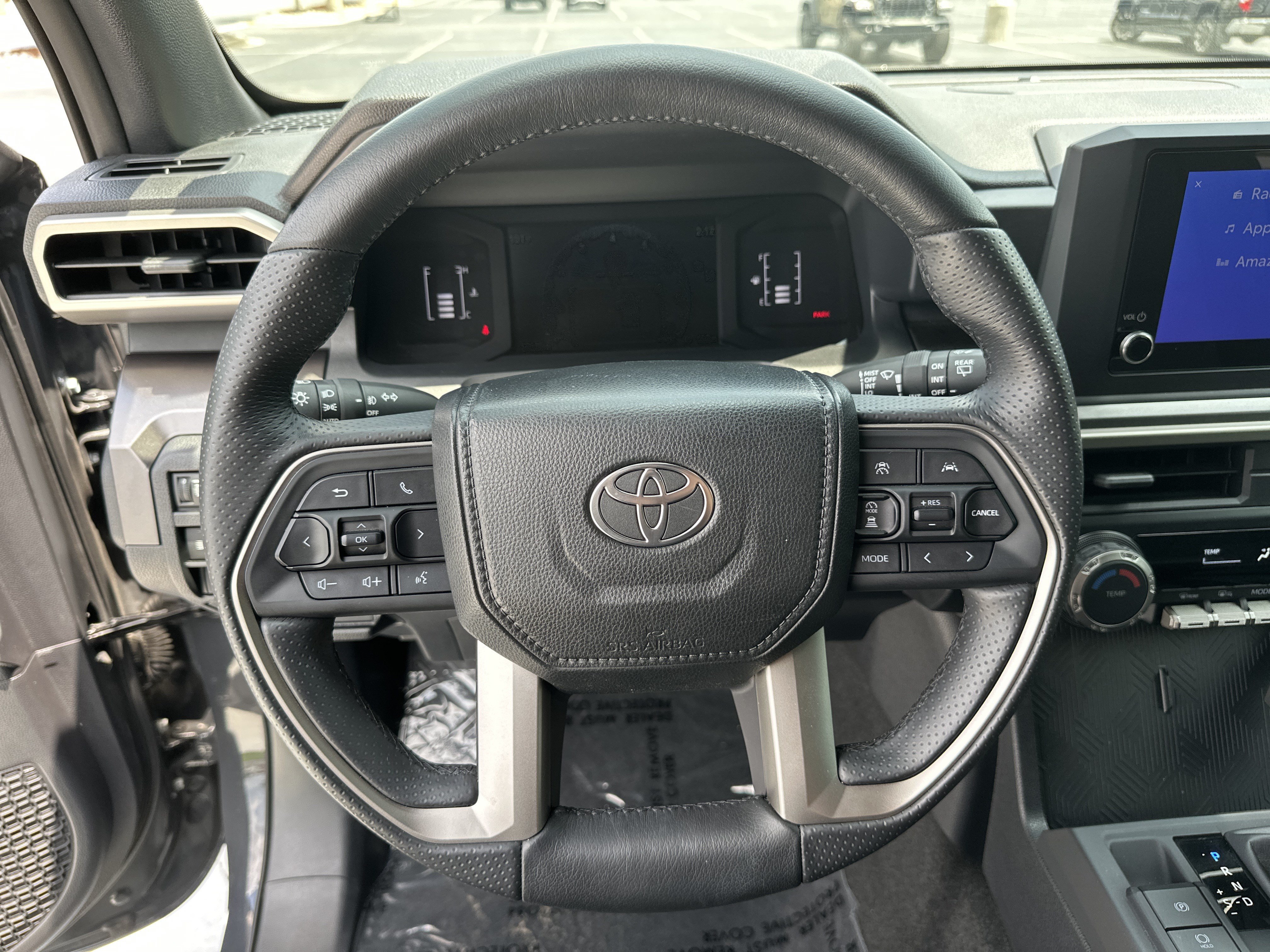 Certified 2025 Toyota 4Runner SR5 AWD/4WD image 18