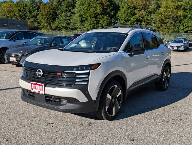 New 2026 Nissan Kicks SR w/ Cold Weather Package AWD/4WD image 4