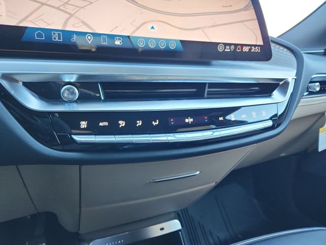 New 2026 Cadillac Lyriq Signature Sport w/ Nappa Leather Package AWD/4WD image 17