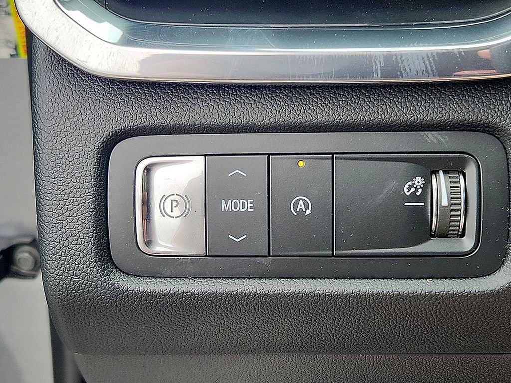 New 2026 GMC Acadia Elevation w/ Black Edition FWD image 17