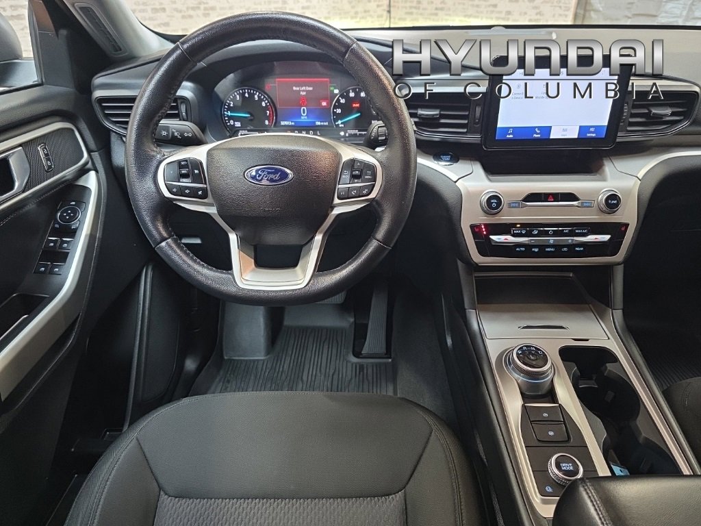 Used 2022 Ford Explorer XLT w/ Class IV Trailer Tow Package image 18