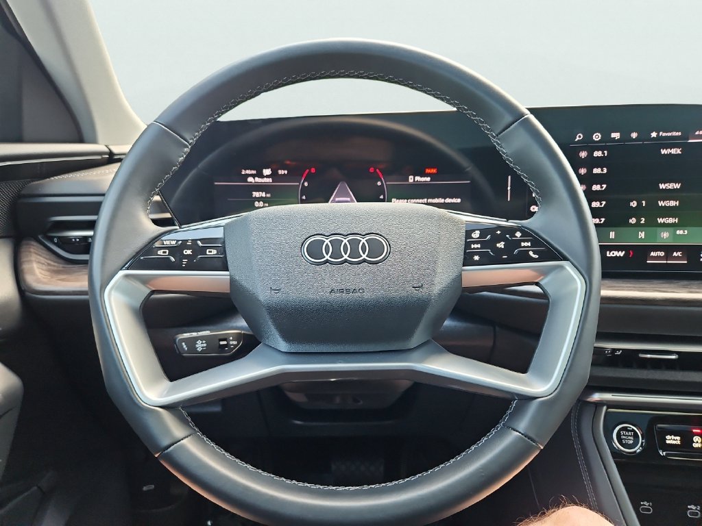 Certified 2025 Audi Q5 Premium w/ Convenience Package AWD/4WD image 17