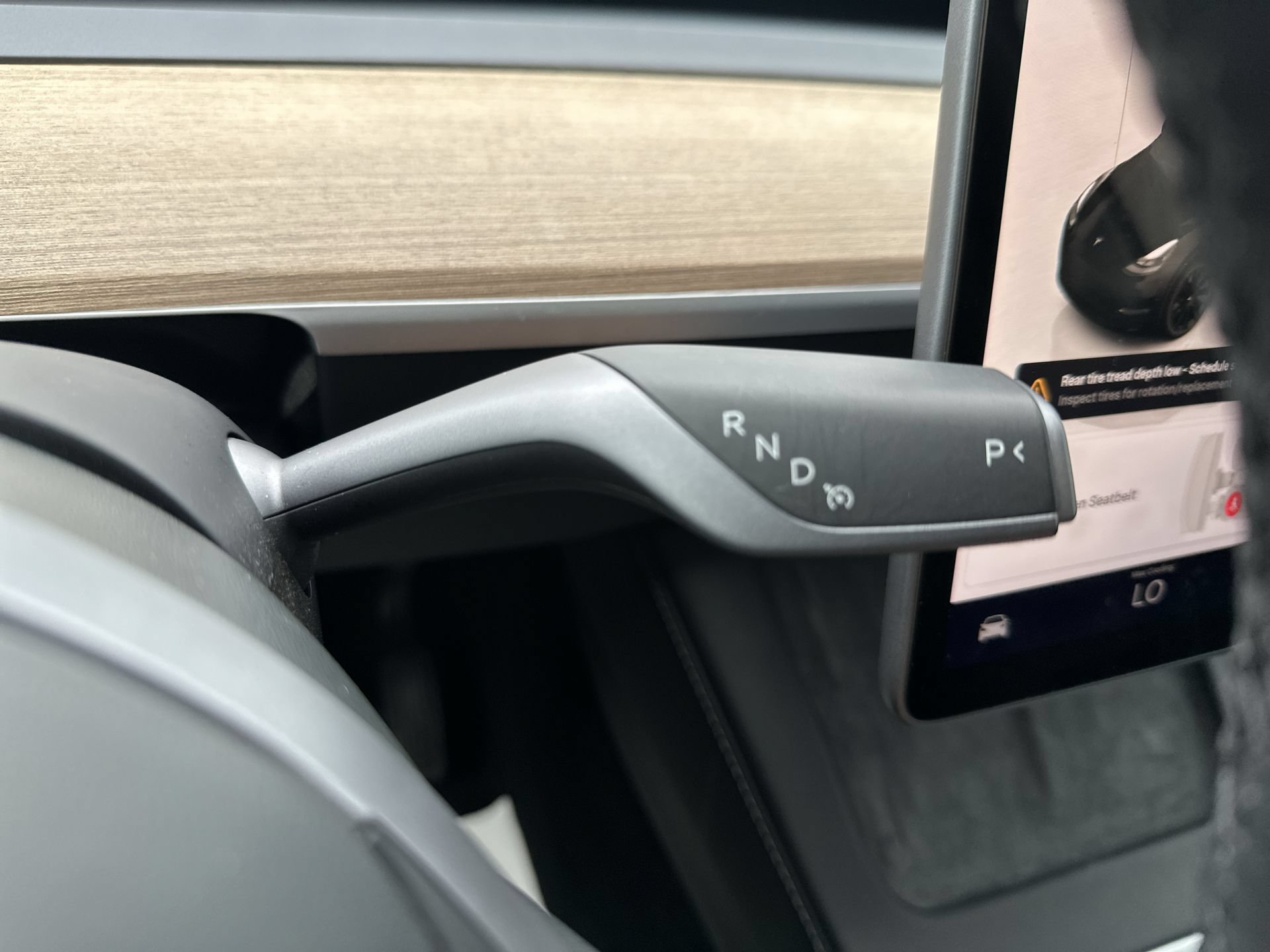 Used 2025 Tesla Model Y Long Range AWD/4WD image 21