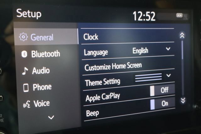 Used 2020 Toyota Corolla SE image 41