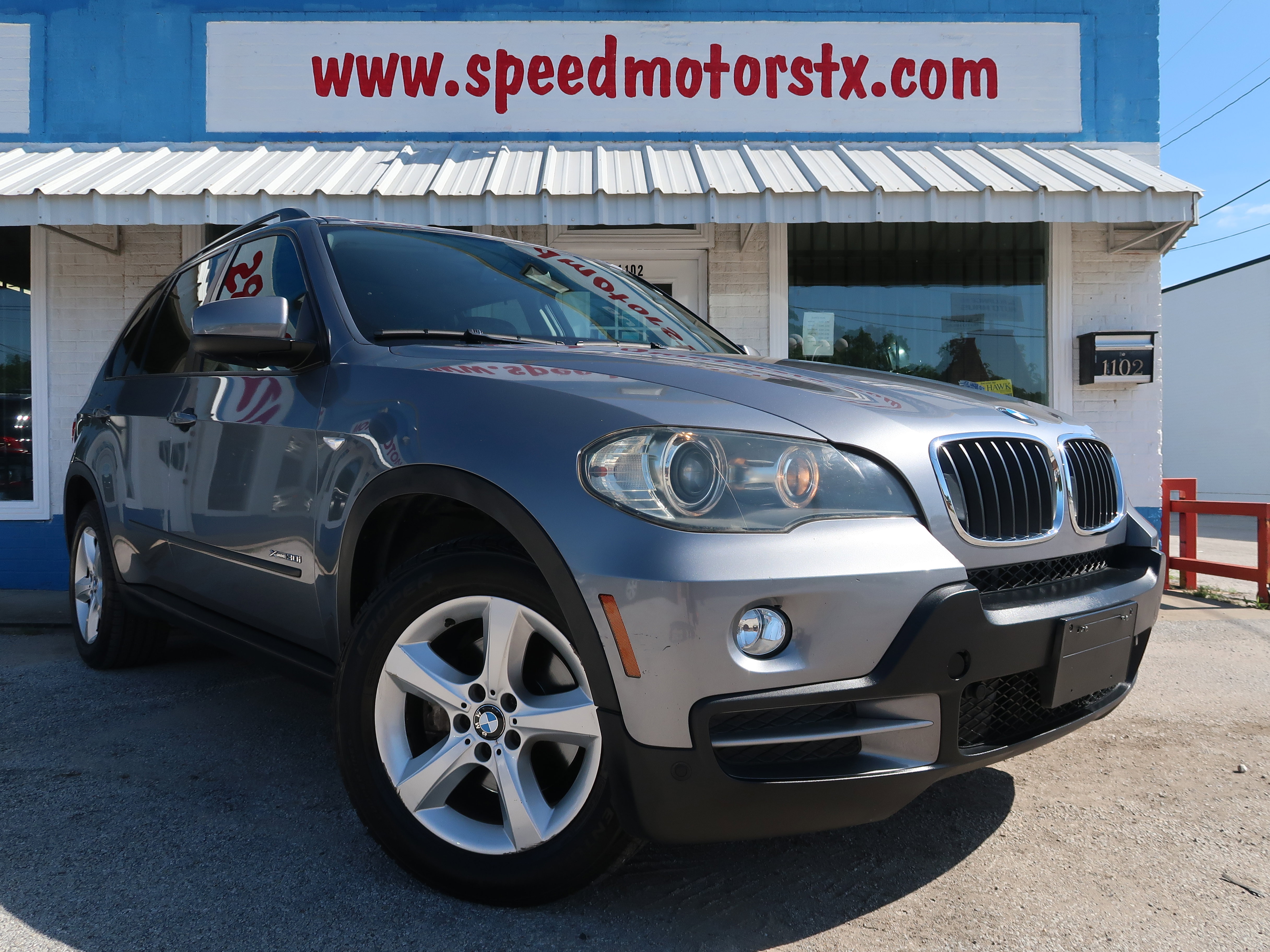 Used 2010 BMW X5 xDrive30i AWD/4WD image 2