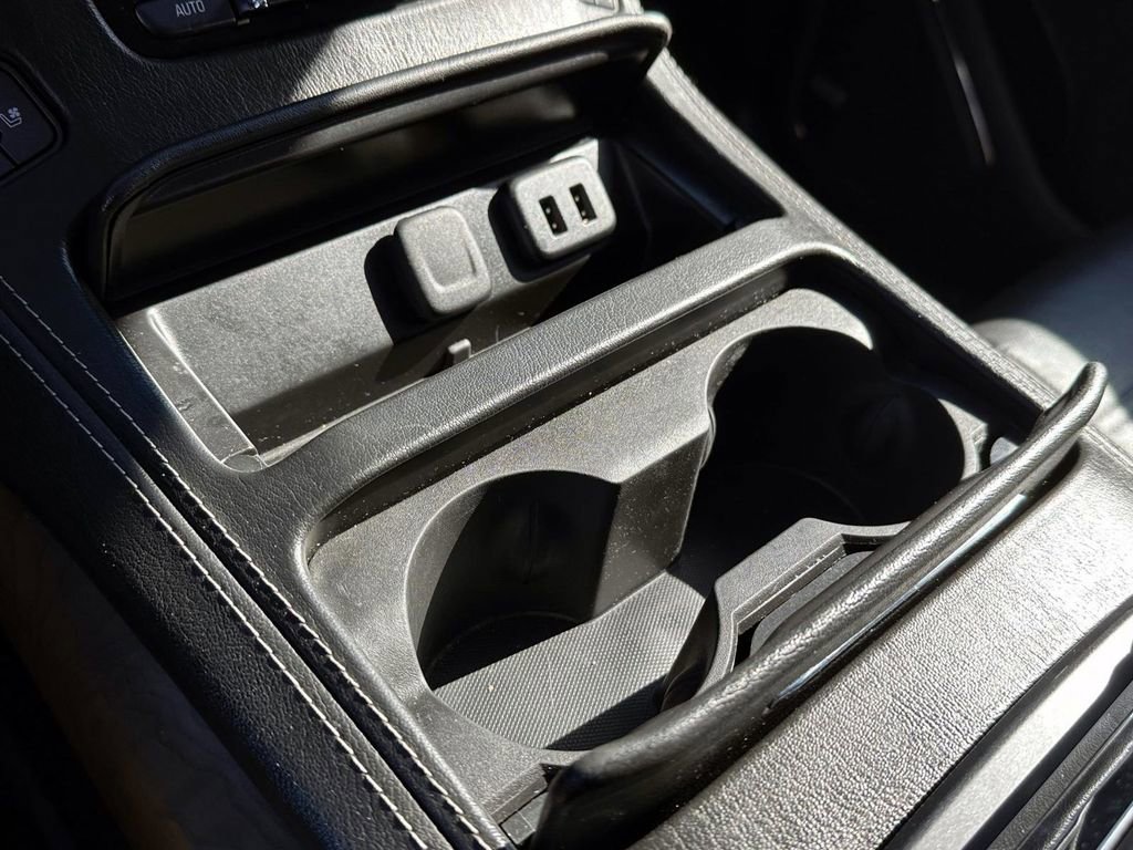 Used 2018 GMC Yukon Denali w/ Denali Ultimate Package image 31