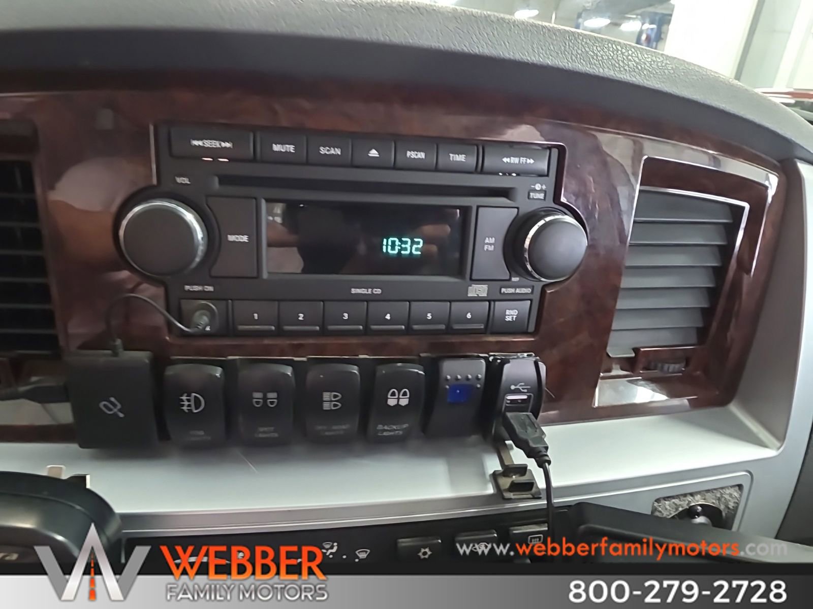 Used 2008 Dodge Ram 3500 Truck Laramie AWD/4WD image 24