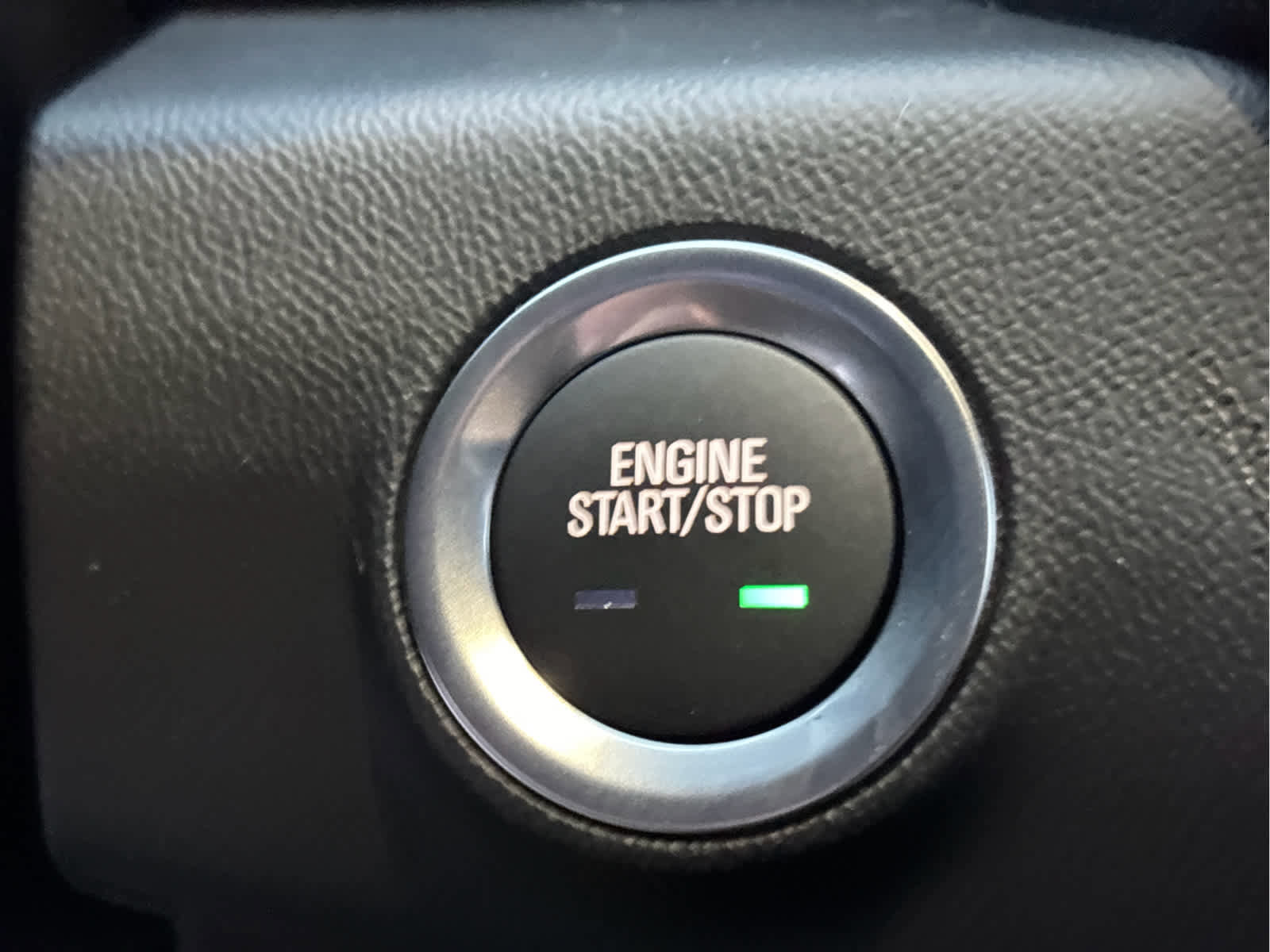 Used 2023 GMC Terrain SLT image 18