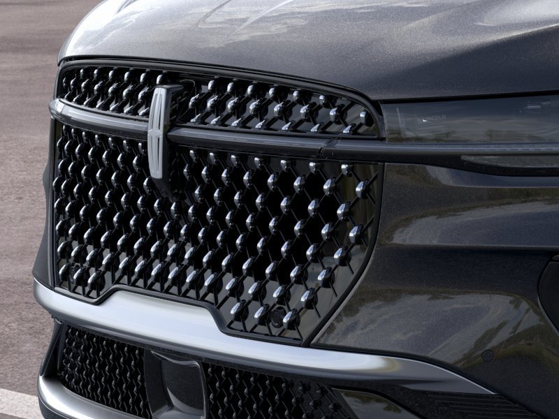 New 2026 Lincoln Nautilus Reserve AWD/4WD image 17