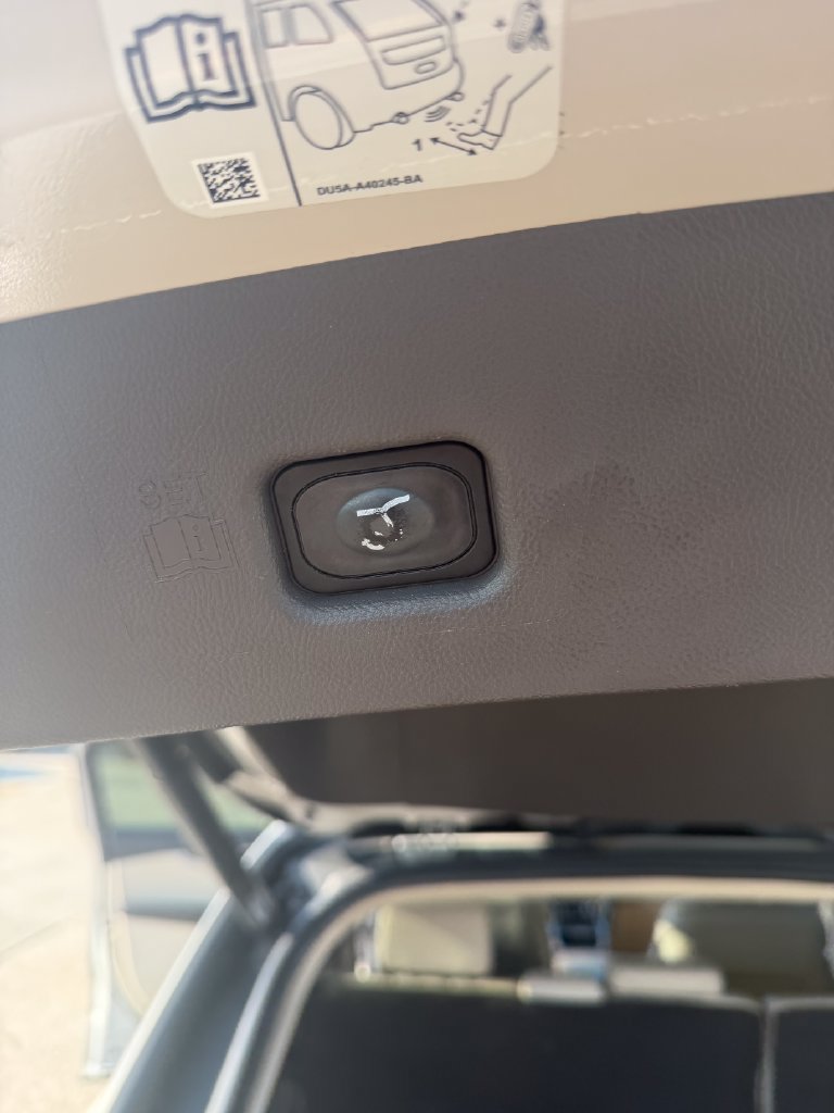 Used 2019 Lincoln Nautilus Select AWD/4WD image 21