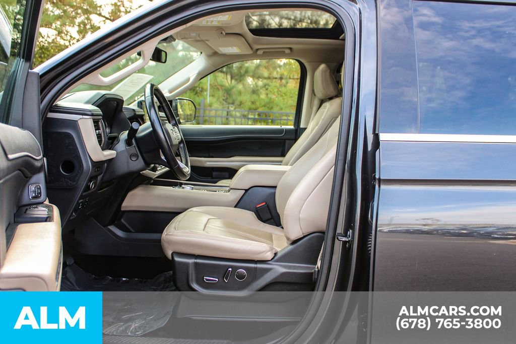 Used 2023 Ford Expedition Max Limited image 17