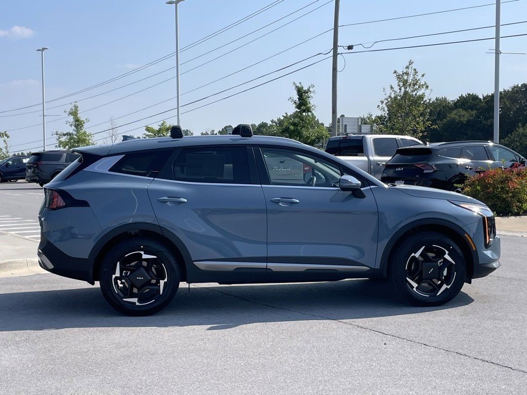 New 2026 Kia Sportage EX image 8