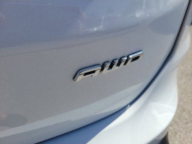 Certified 2024 Ford Edge SE image 11