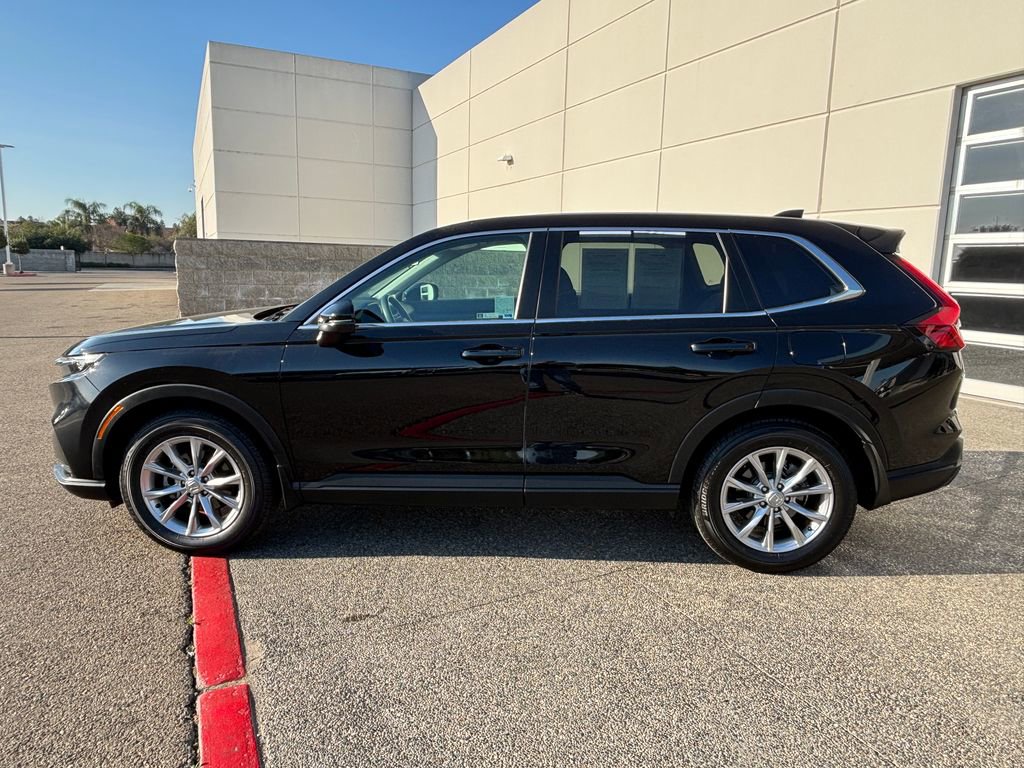 Used 2023 Honda CR-V EX image 8