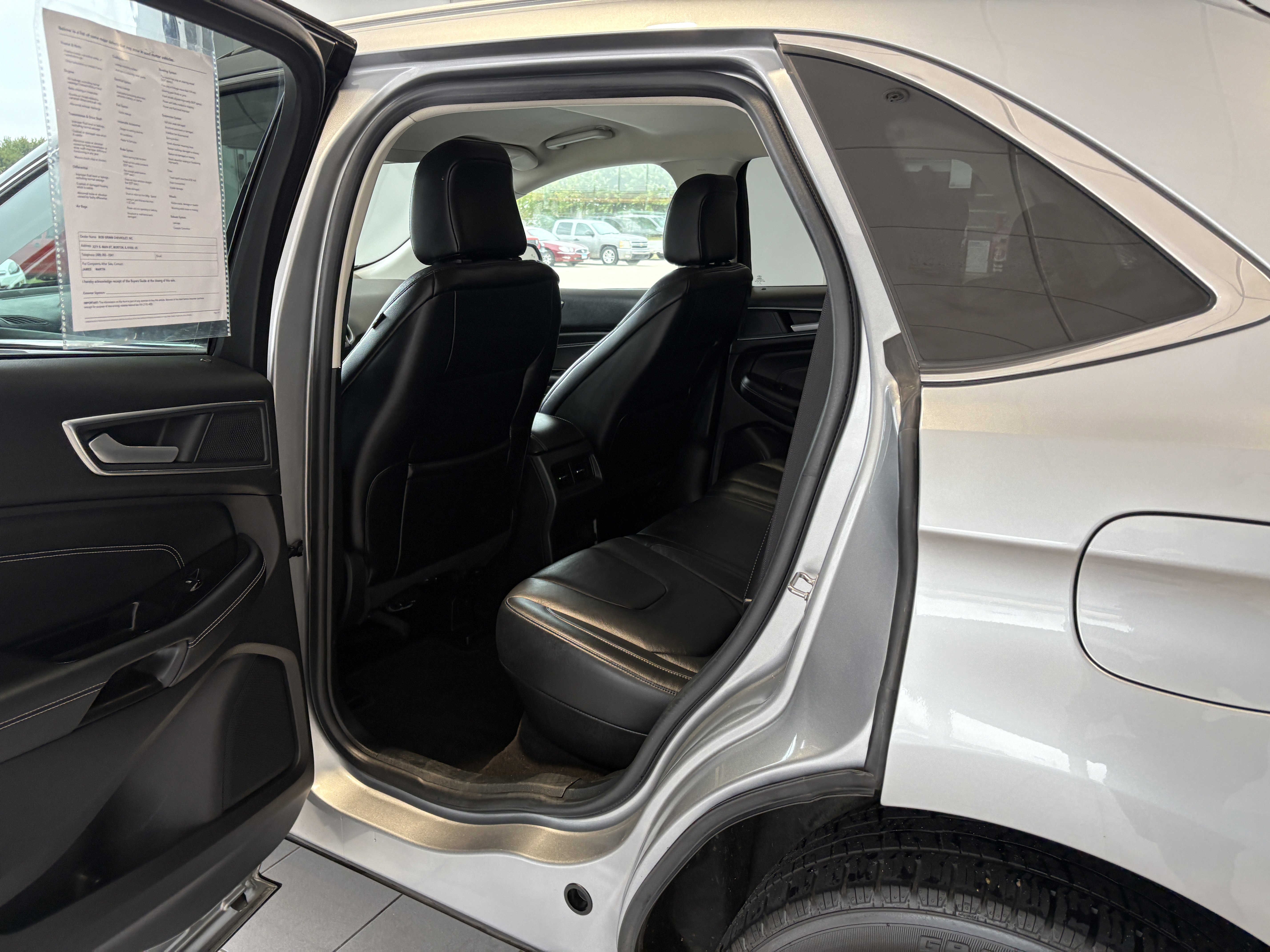 Used 2020 Ford Edge Titanium w/ Class II Trailer Tow Package image 21