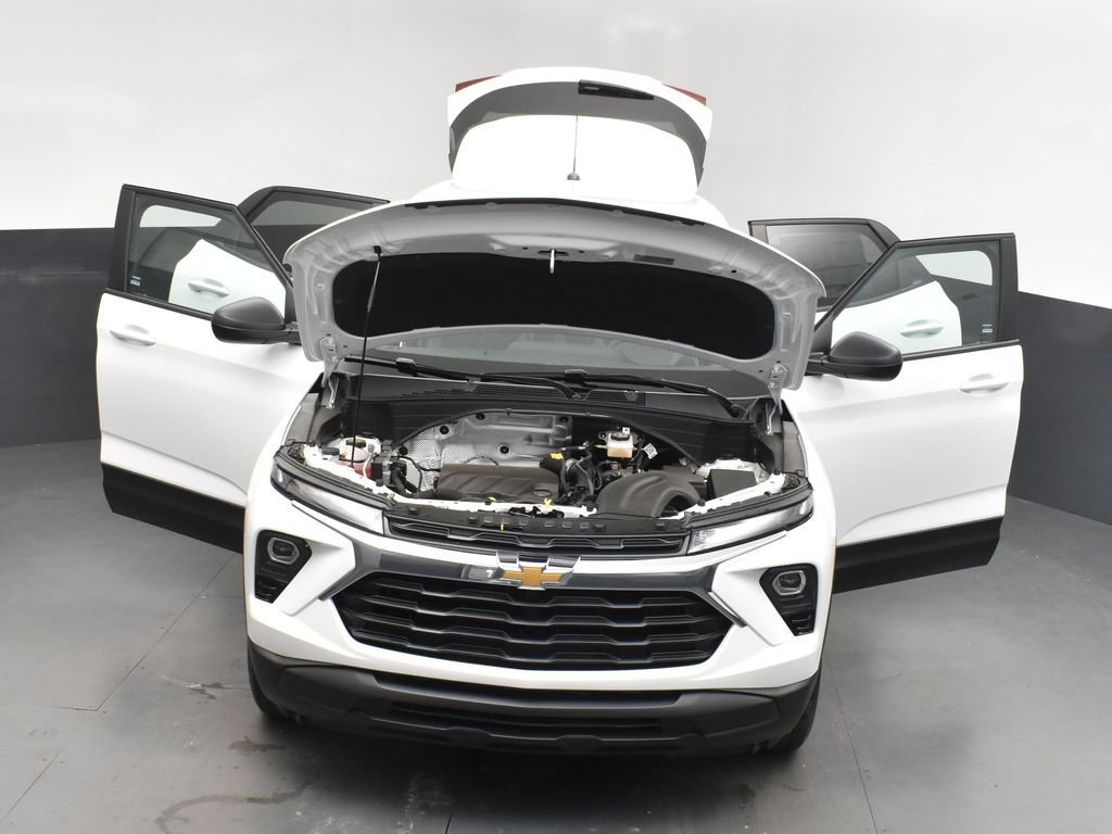 New 2025 Chevrolet TrailBlazer LS w/ LS Convenience Package FWD image 52