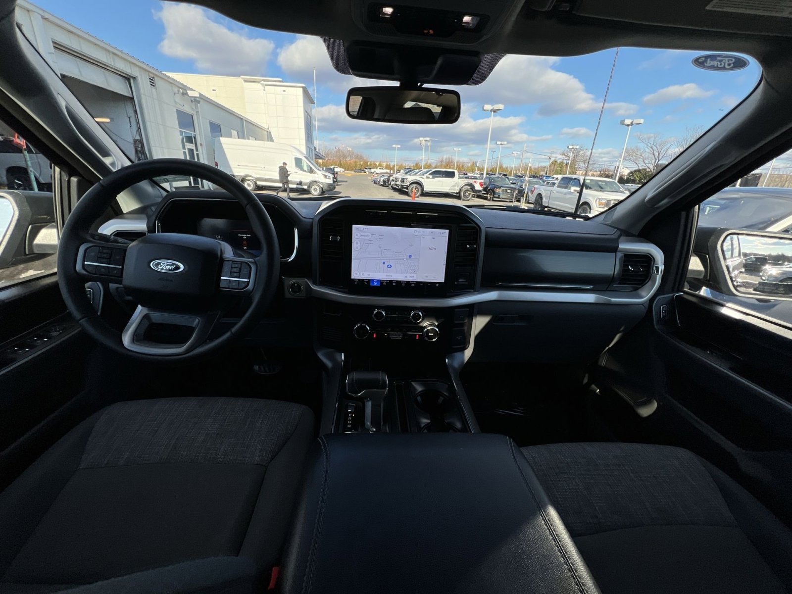 Used 2023 Ford F150 Lightning XLT image 23