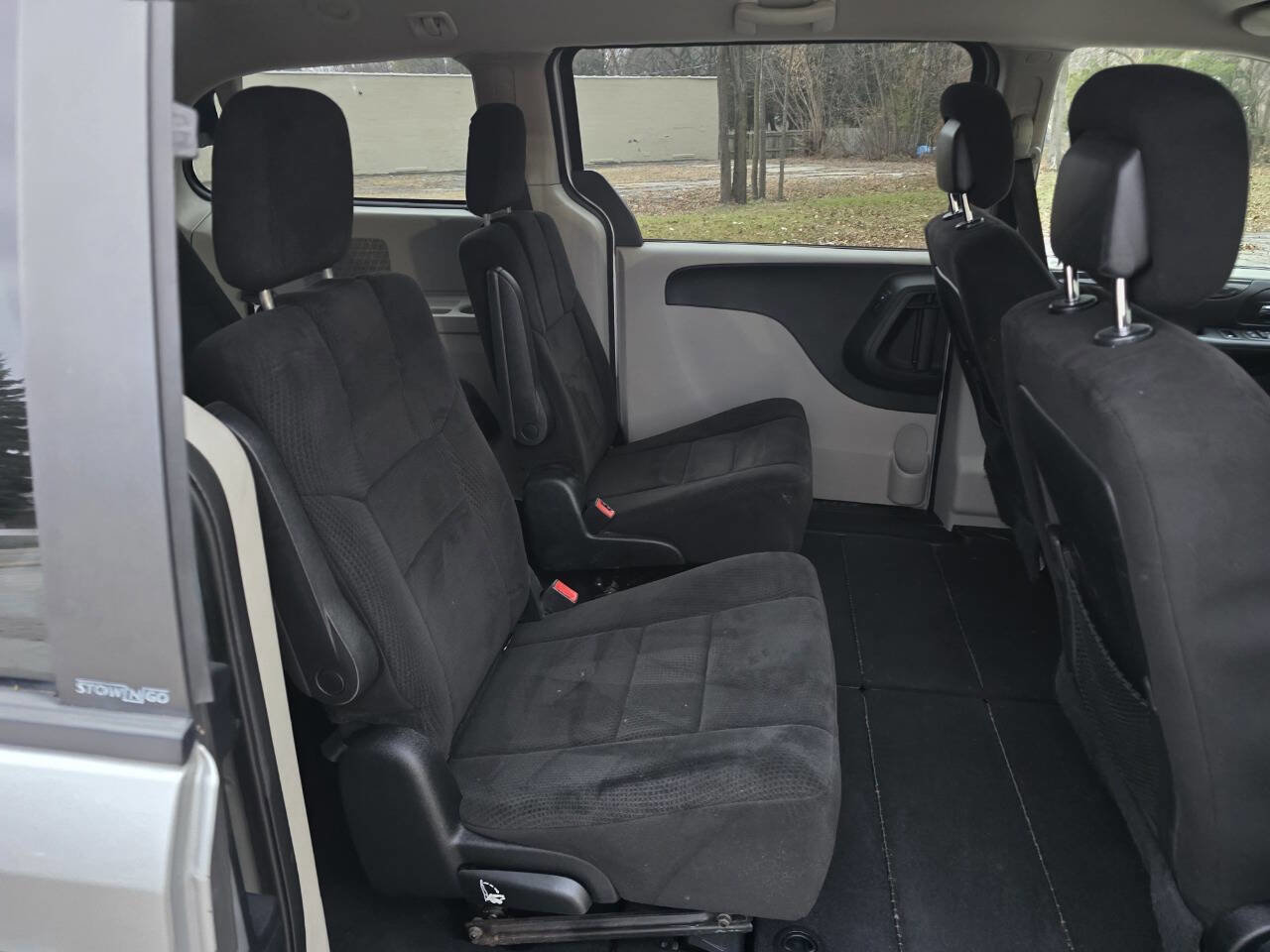 Used 2012 Dodge Grand Caravan SXT image 15