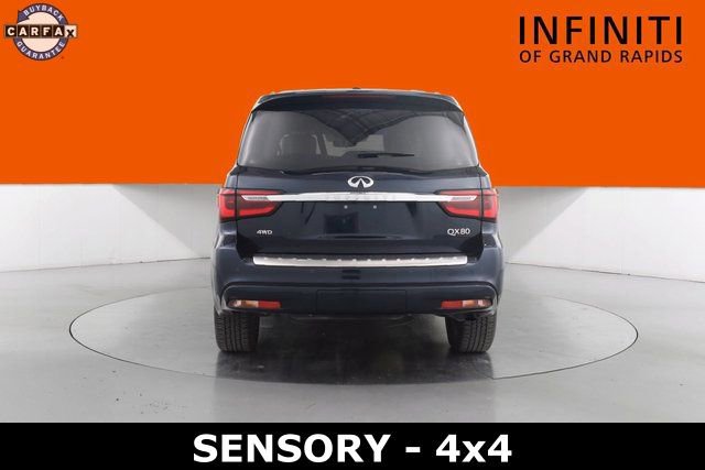 Used 2023 INFINITI QX80 Sensory image 6