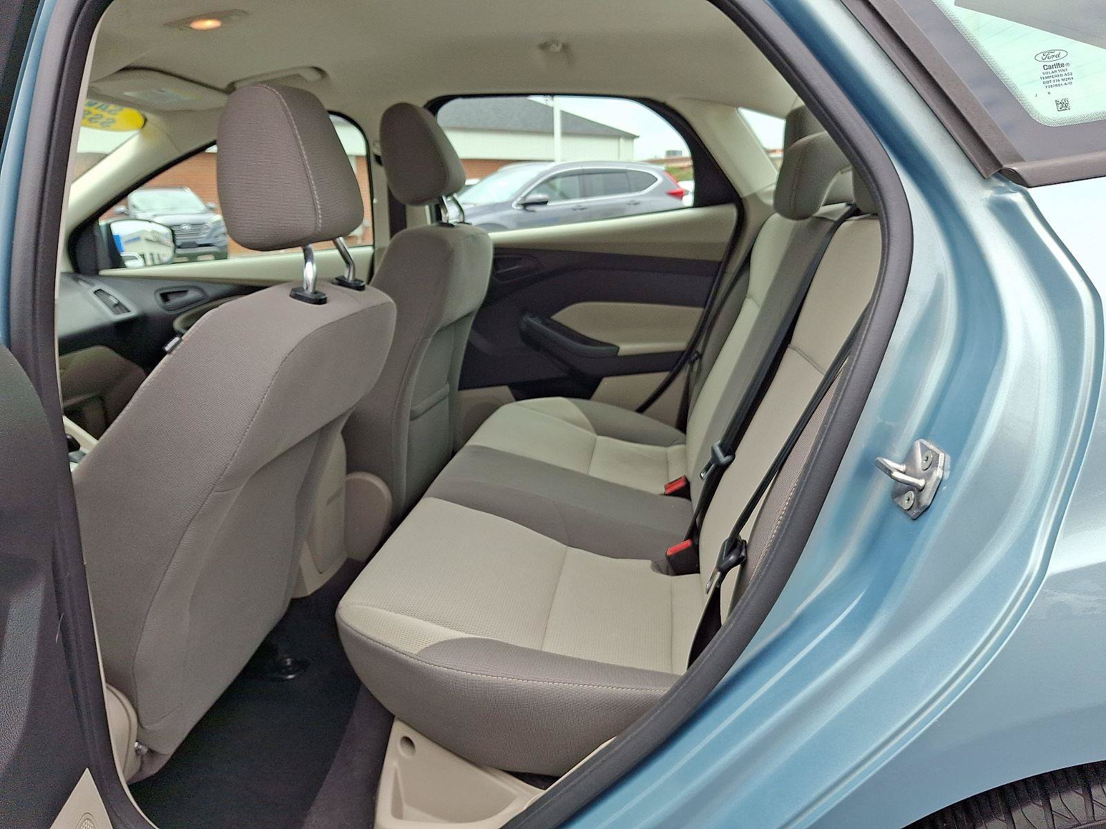 Used 2012 Ford Focus SE FWD image 10
