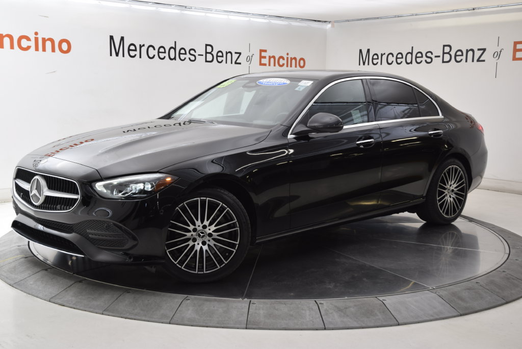 Used 2023 Mercedes-Benz C 300 Sedan image 2