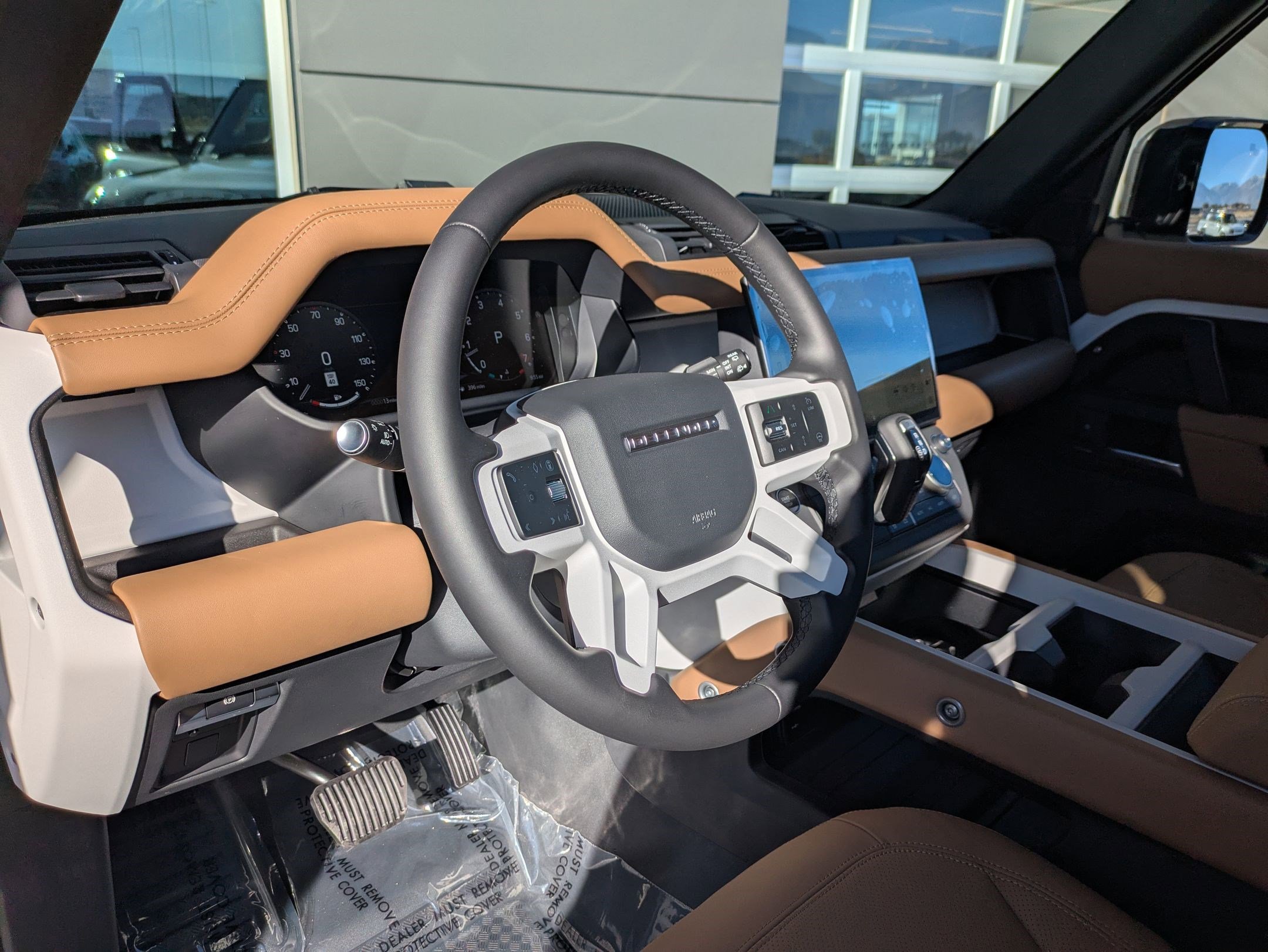 New 2026 Land Rover Defender 110 S image 9