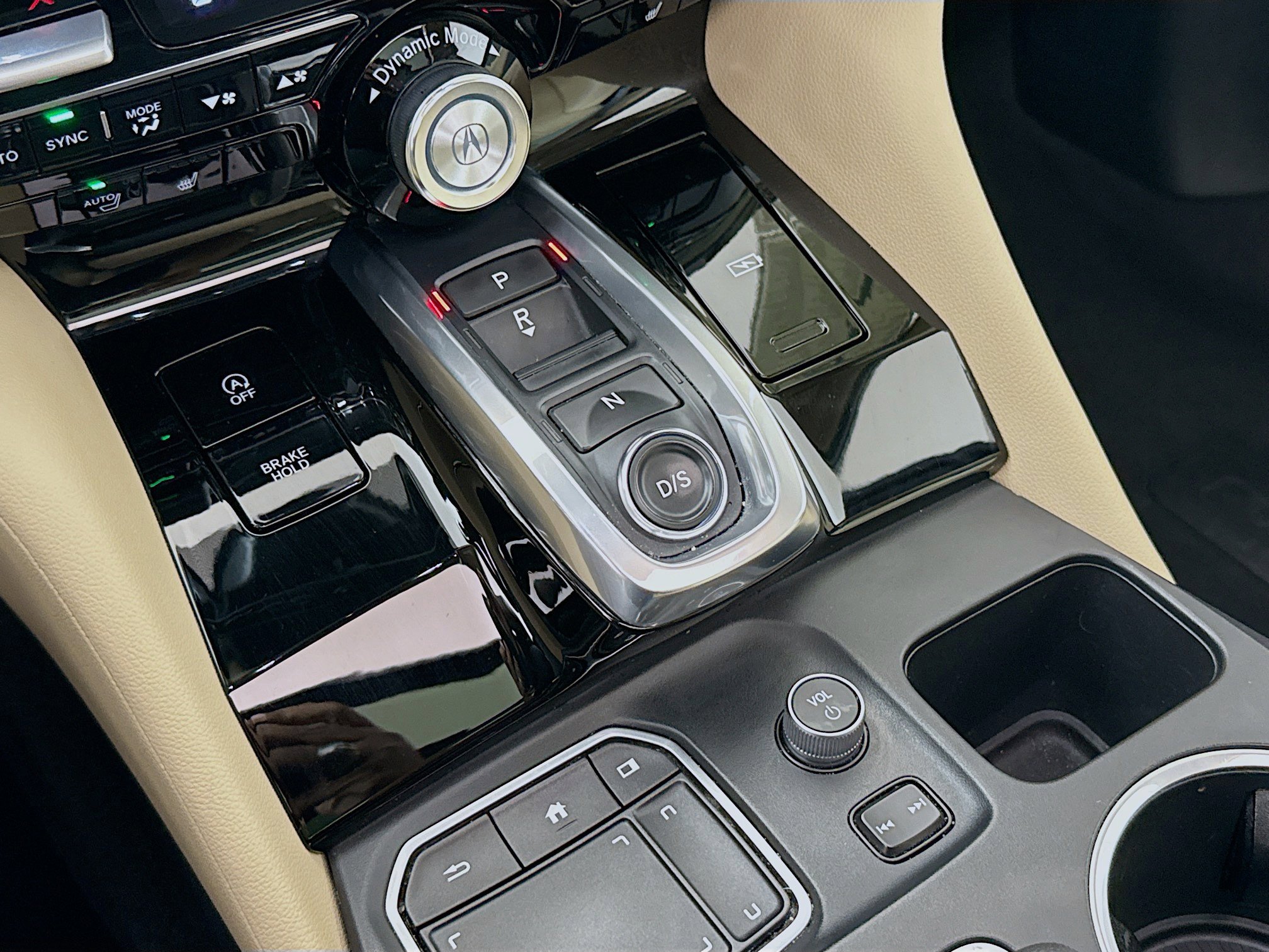 Used 2022 Acura MDX SH-AWD image 18