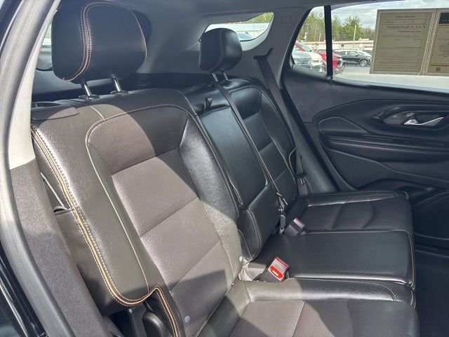 Used 2024 GMC Terrain AT4 w/ Tech Package image 24