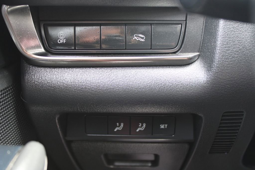 Used 2023 MAZDA CX-30 AWD 2.5 S w/ Preferred Package image 29