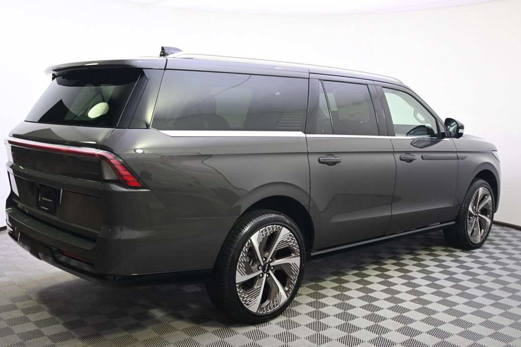 New 2026 Lincoln Navigator L Black Label image 7