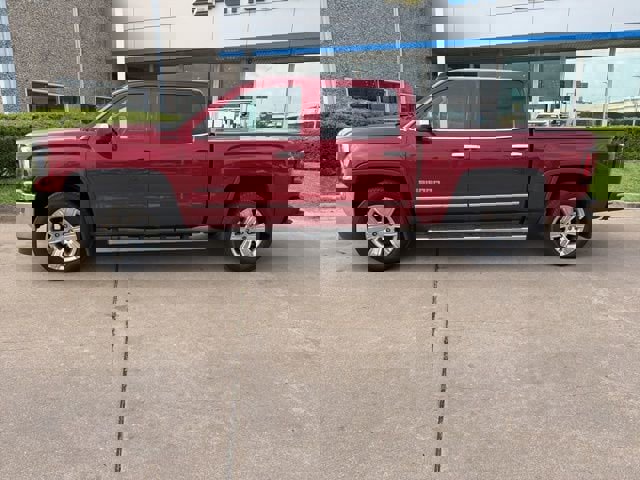 Used 2018 GMC Sierra 1500 SLT AWD/4WD image 5