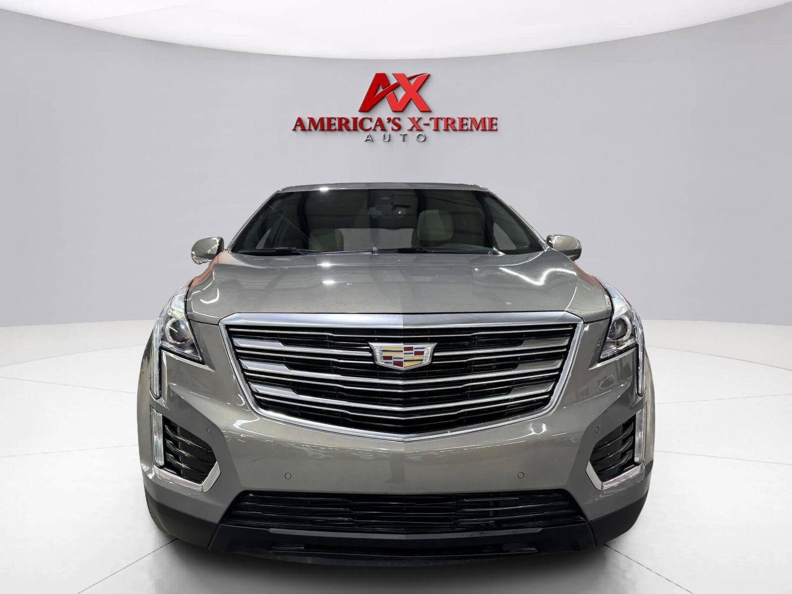 Used 2019 Cadillac XT5 Luxury AWD/4WD image 9