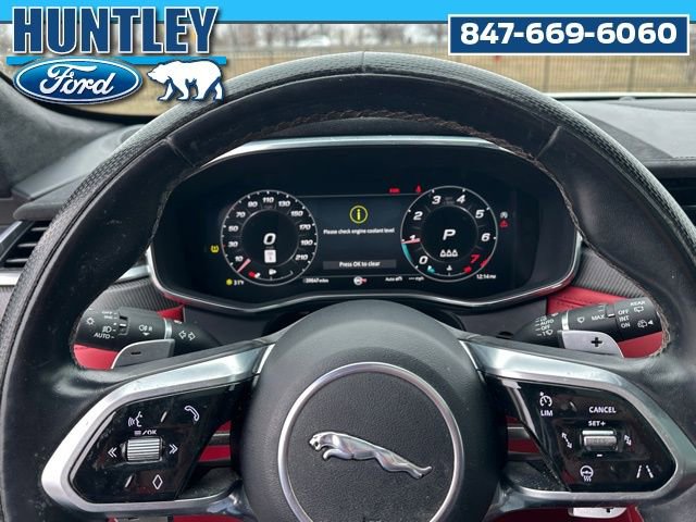 Used 2023 Jaguar F-PACE SVR image 21